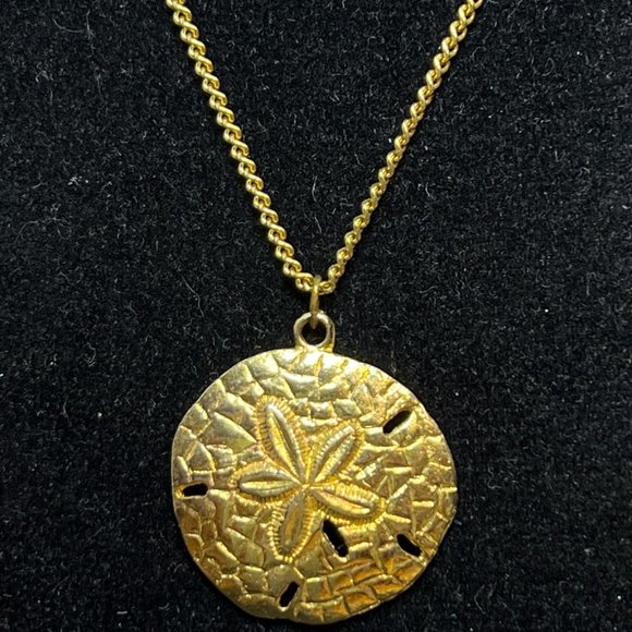 Gold Tone Curb Chain Necklace With Sand Dollar Pendant (4156) - Picture 2 of 6